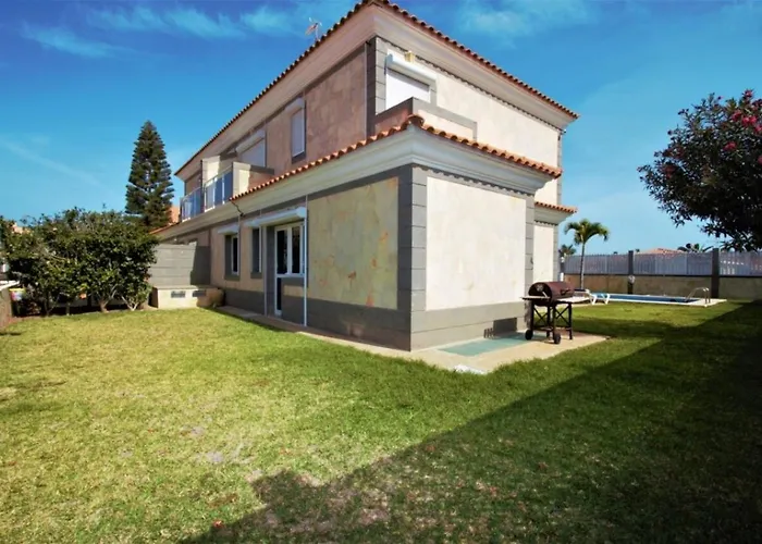Lovisi Villa *
